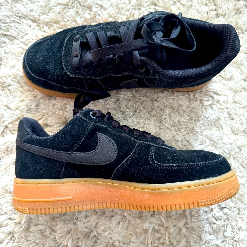 Black Nike Air Force 1s